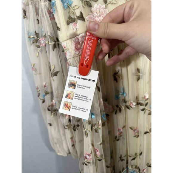 NEW Mac Duggal [‎ 10 ] 35111 Floral Embroidered Blouson Sleeve Gown Ivory Long - Picture 16 of 16